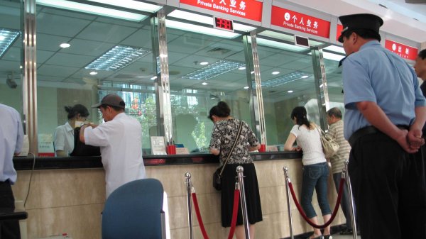 真牛所 博实股份：签订1.09亿元外包服务合同